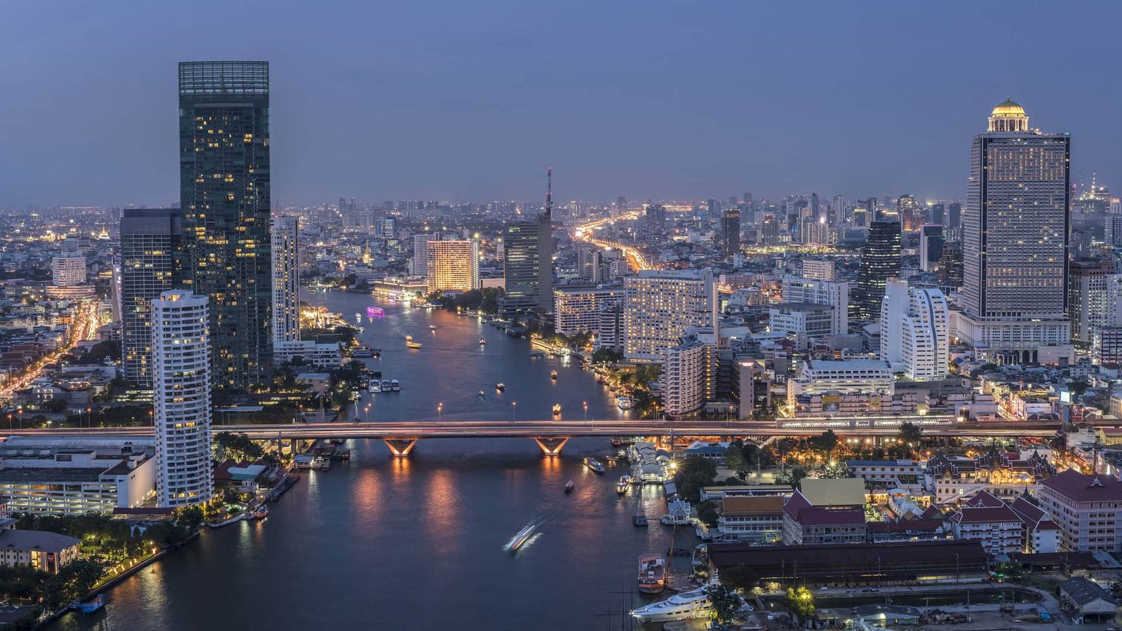 Four Seasons Hotel Bangkok at Chao Phraya River, Bangkok