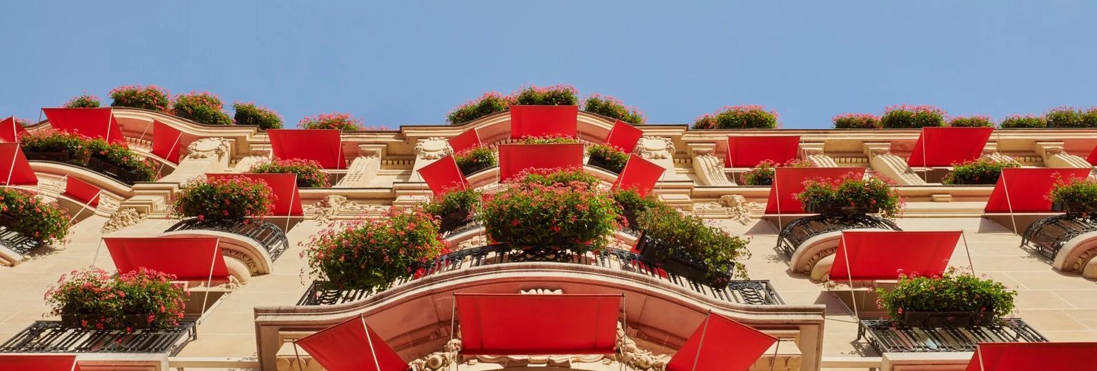 Le Plaza Athénée, Paris