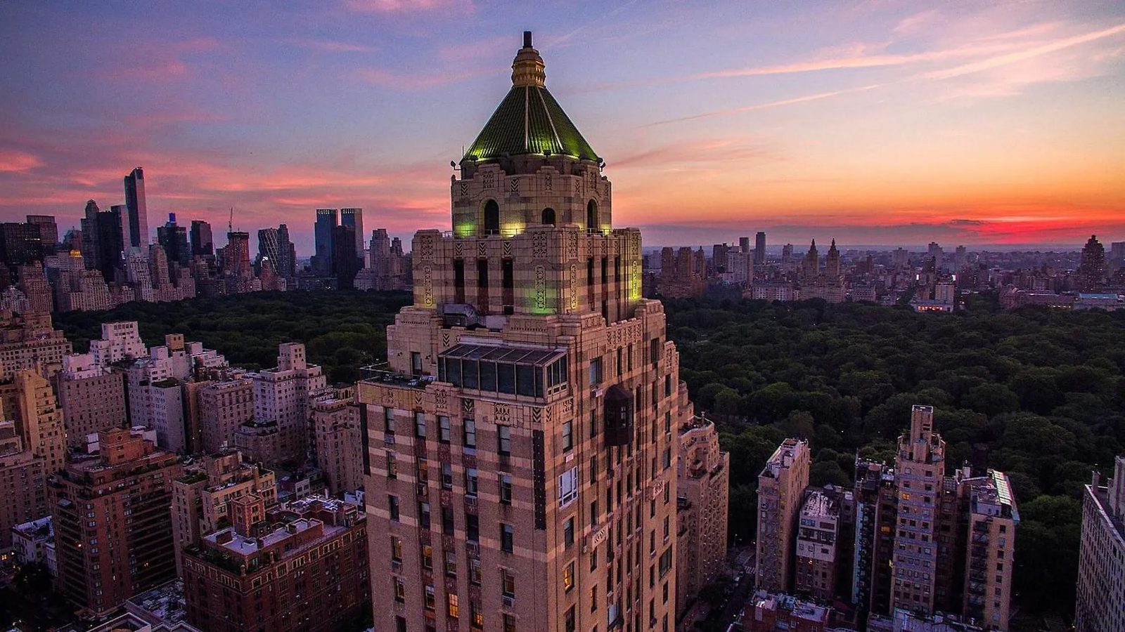 The Carlyle, A Rosewood Hotel